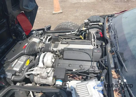 1995 Chevrolet Corvette from USA, damaged, VIN 1G1YY22PXS5109663